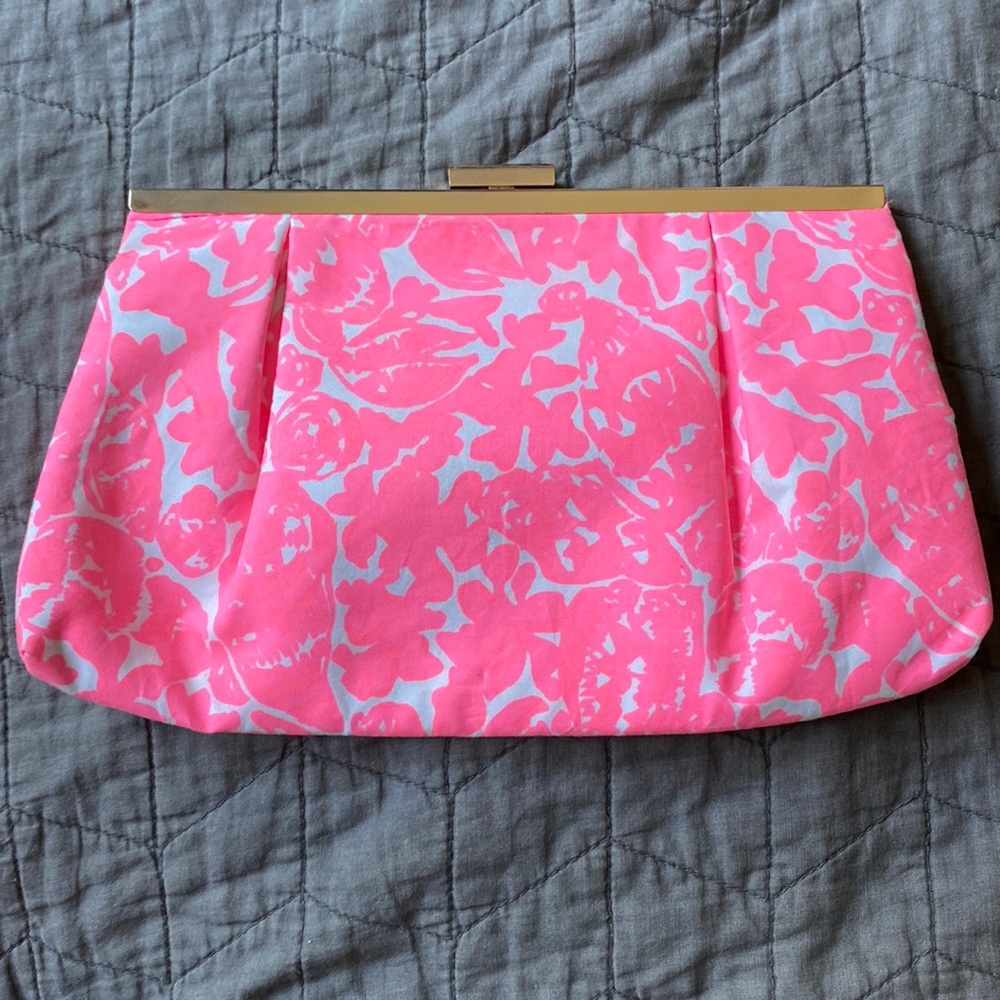 Lilly Pulitzer hot pink clutch